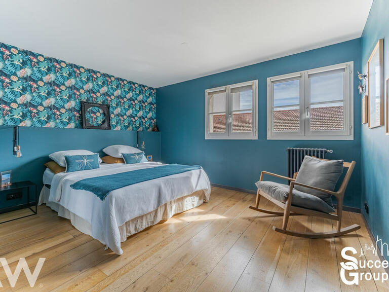 Apartment Caluire-et-Cuire - 4 bedrooms - 146m²
