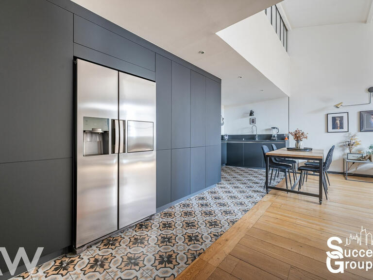 Apartment Caluire-et-Cuire - 4 bedrooms - 146m²