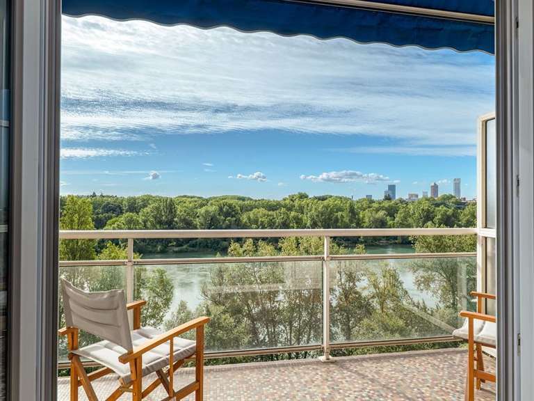 Apartment Caluire-et-Cuire - 3 bedrooms - 142m²