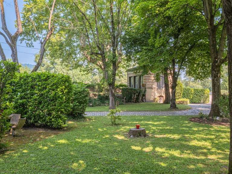 House Caluire-et-Cuire - 7 bedrooms - 300m²