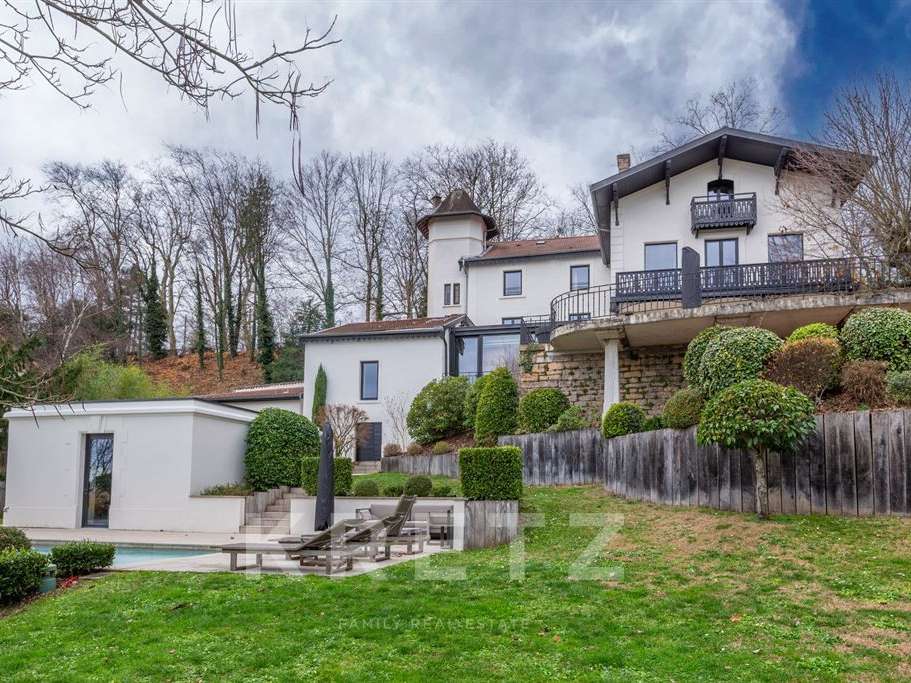 House Caluire-et-Cuire