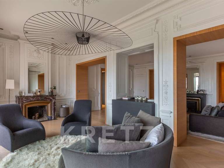House Caluire-et-Cuire - 6 bedrooms - 430m²