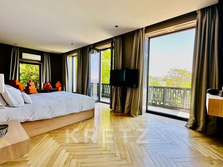 House Caluire-et-Cuire - 6 bedrooms - 430m²