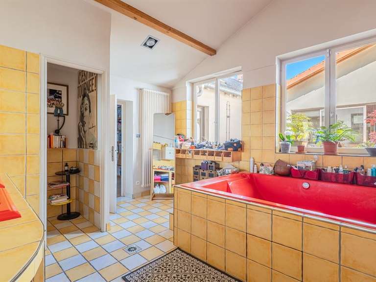 Maison Caluire-et-Cuire - 4 chambres - 205m²