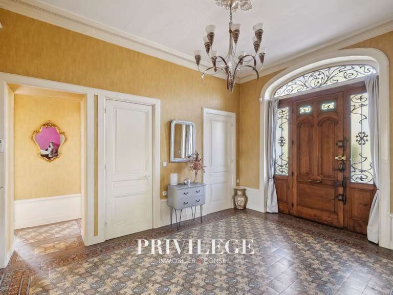 Maison Caluire-et-Cuire - 4 chambres - 250m²