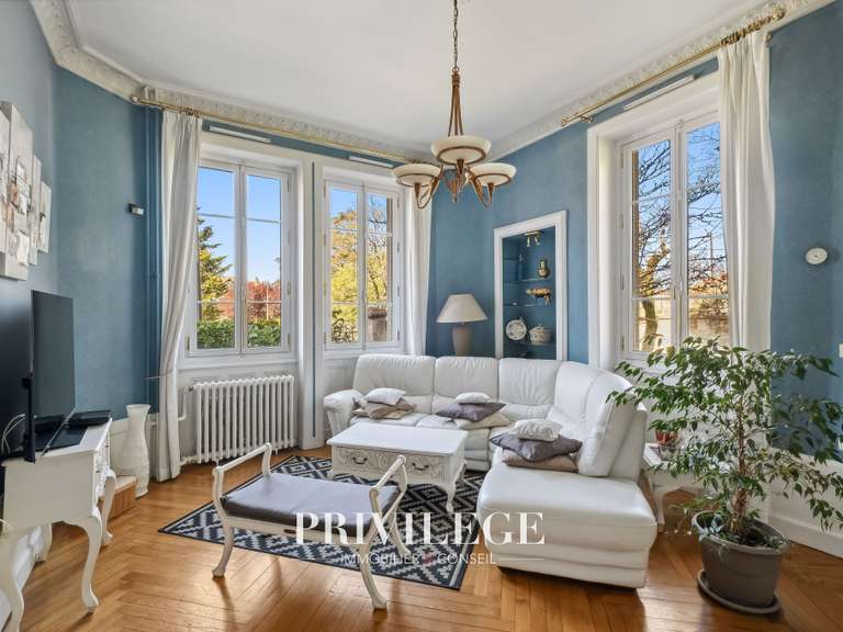 Maison Caluire-et-Cuire - 4 chambres - 250m²