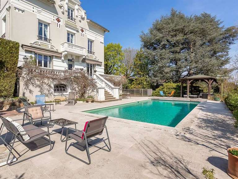 Maison Caluire-et-Cuire - 5 chambres - 394m²