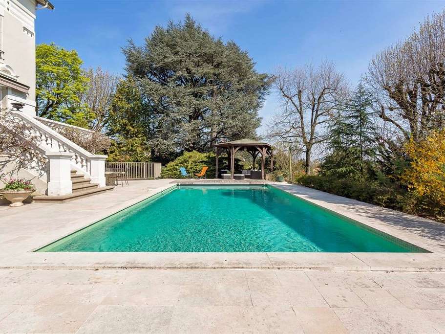 House Caluire-et-Cuire