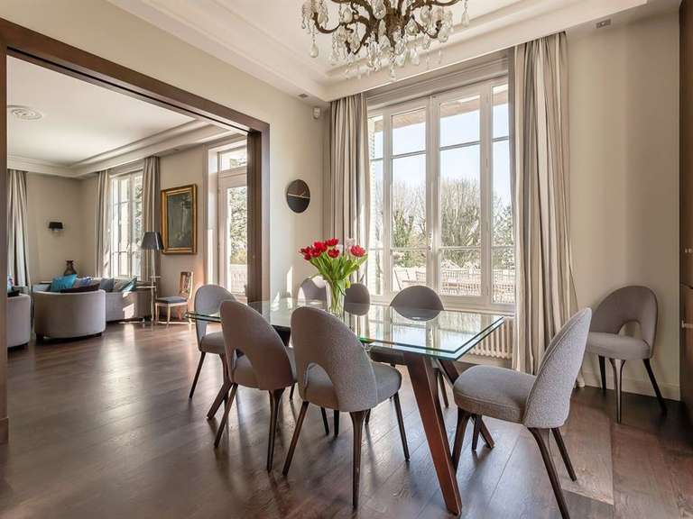 Maison Caluire-et-Cuire - 5 chambres - 394m²