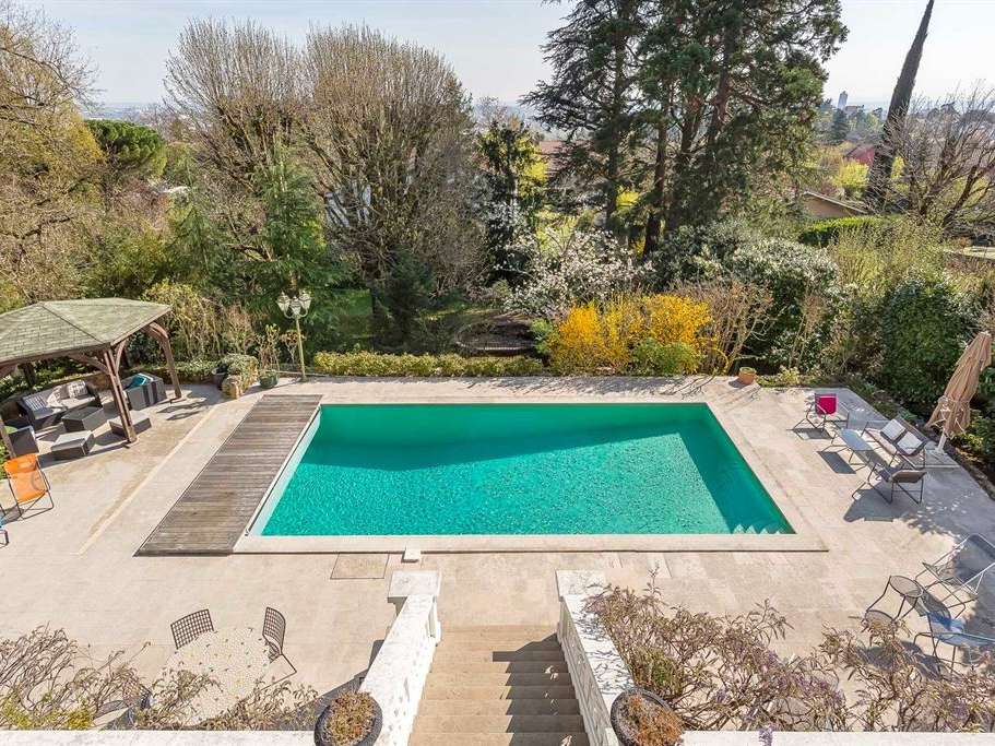 House Caluire-et-Cuire