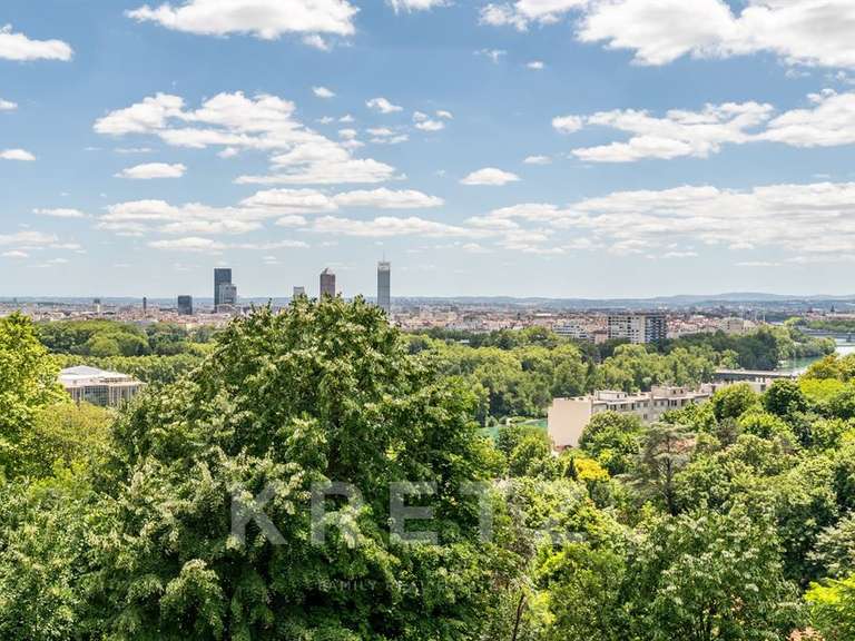 Maison Caluire-et-Cuire - 8 chambres - 450m²