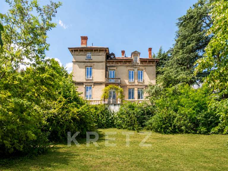 Maison Caluire-et-Cuire - 8 chambres - 450m²
