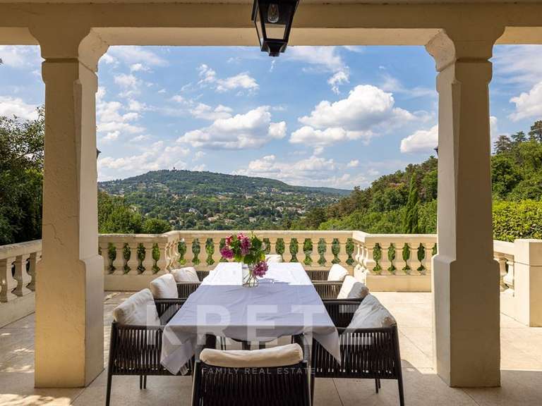 Maison Caluire-et-Cuire - 8 chambres - 500m²