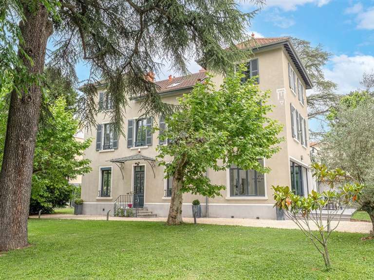 Maison Caluire-et-Cuire - 7 chambres - 340m²