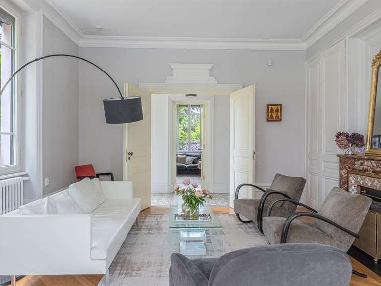 Maison Caluire-et-Cuire - 7 chambres - 340m²