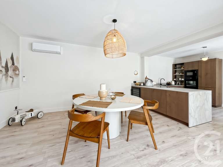 Appartement Calvi - 3 chambres - 322m²