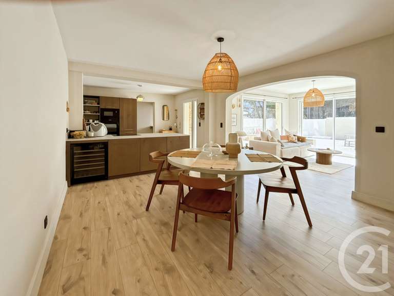 Appartement Calvi - 3 chambres - 322m²