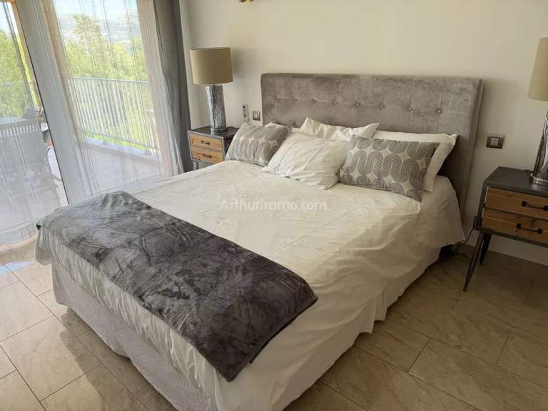 Appartement Calvi - 3 chambres - 110m²