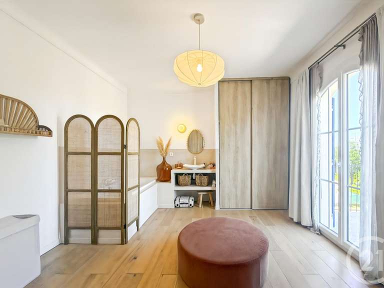Appartement Calvi - 2 chambres - 195m²