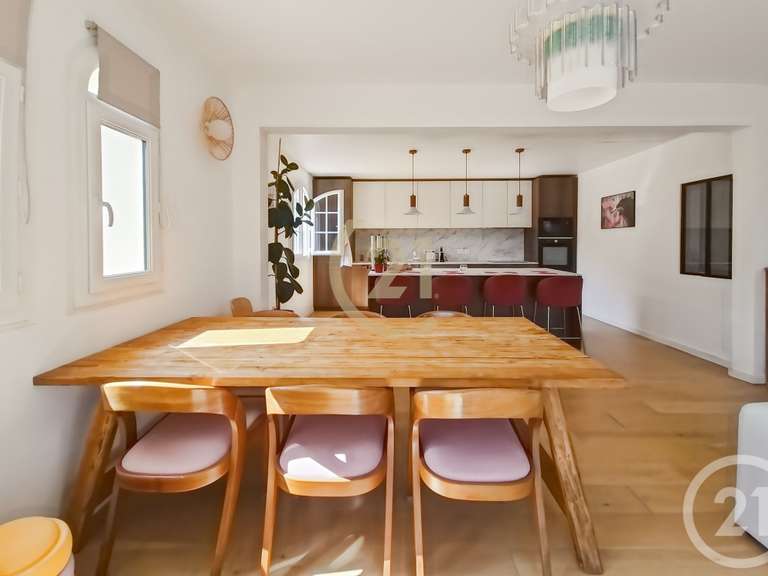 Appartement Calvi - 2 chambres - 195m²
