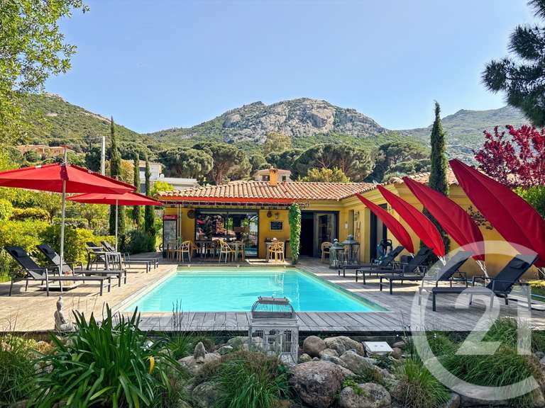 Maison Calvi - 6 chambres - 215m²