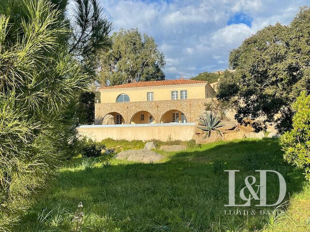 House Calvi - 3 bedrooms - 182m²