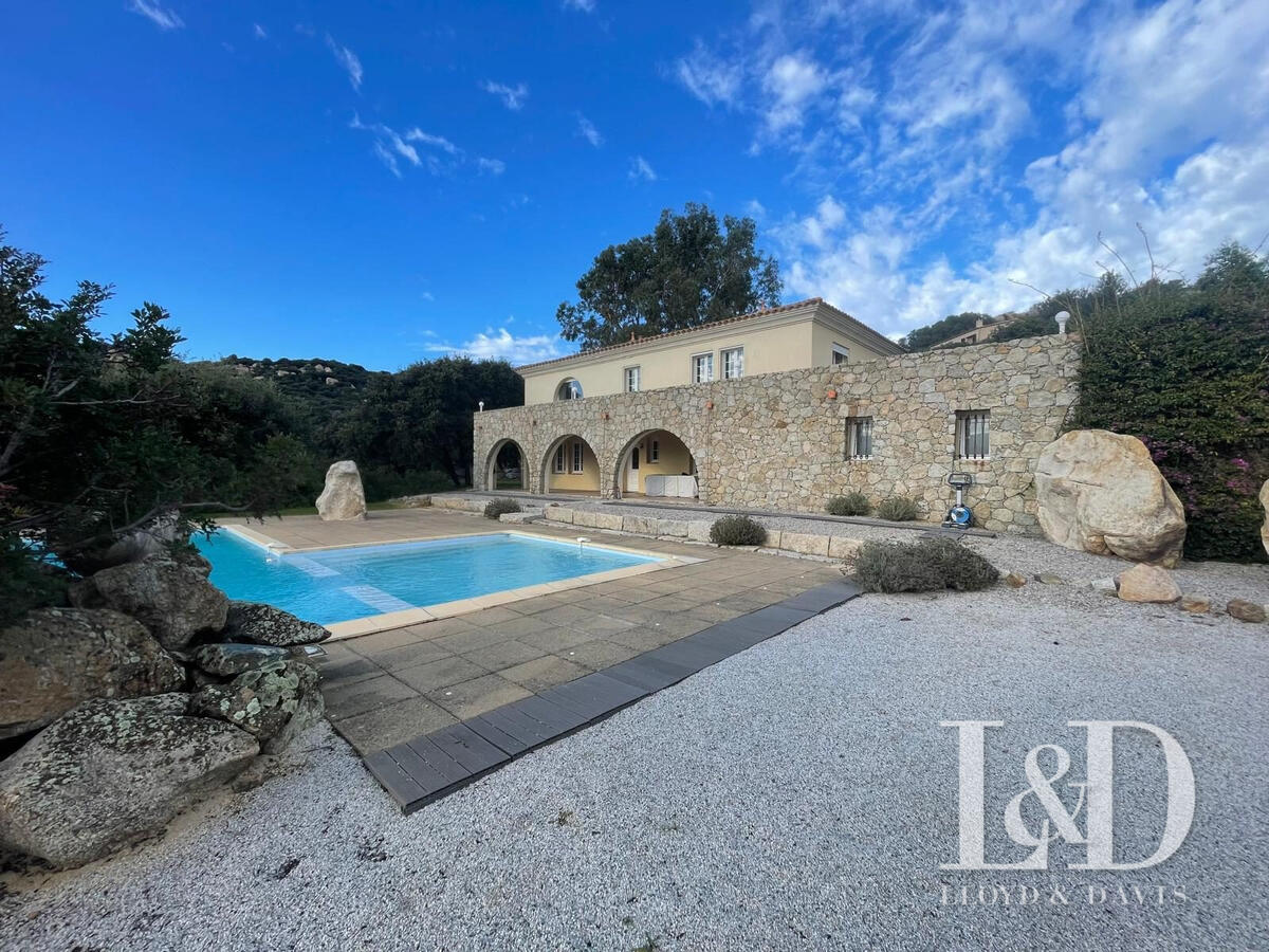 House Calvi