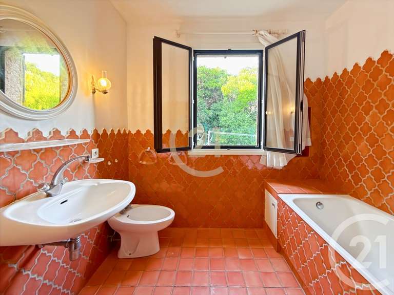 Maison Calvi - 3 chambres - 196m²