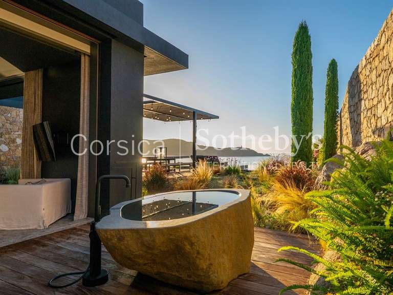 Maison Calvi - 7 chambres - 400m²