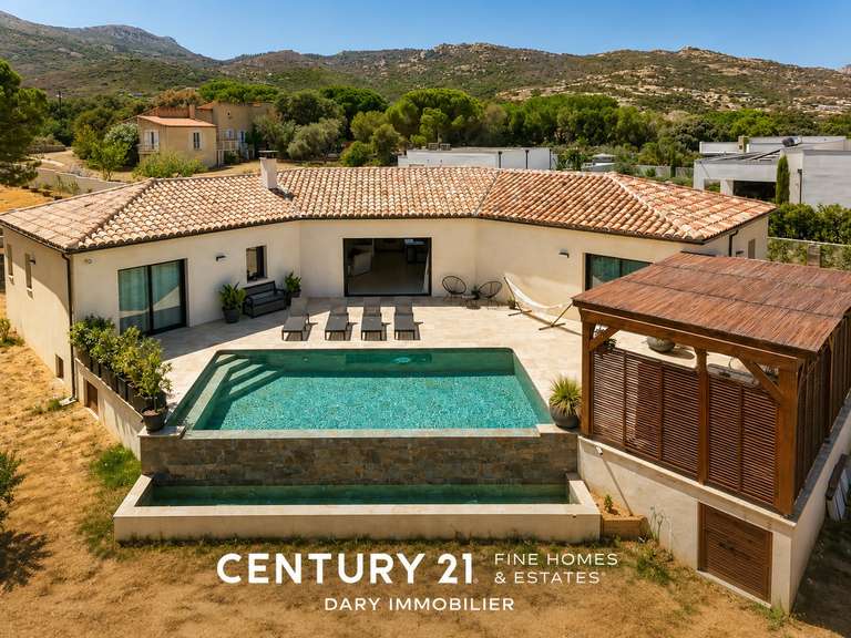 Maison Calvi - 4 chambres - 183m²