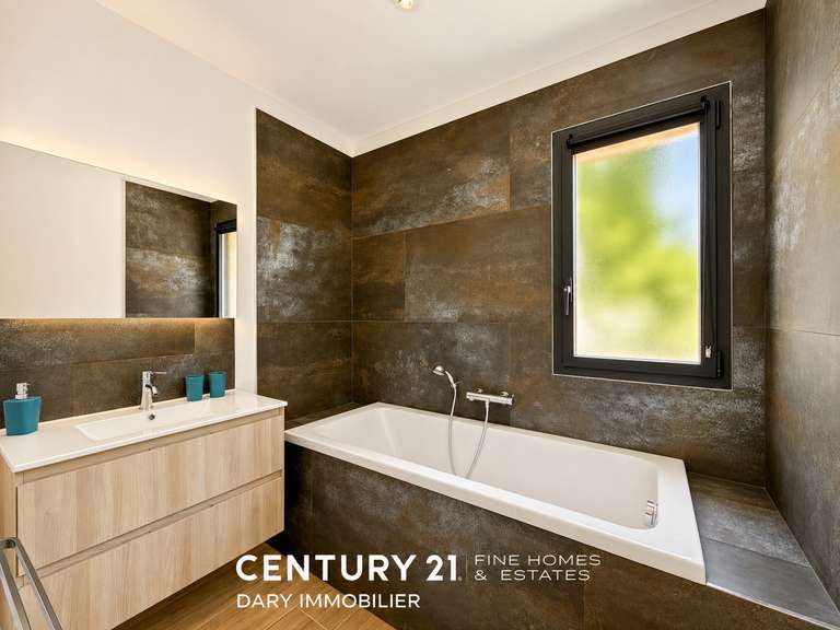 Maison Calvi - 4 chambres - 183m²