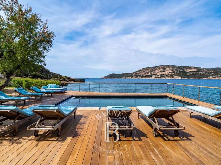 Villa Calvi - 8 bedrooms - 500m²