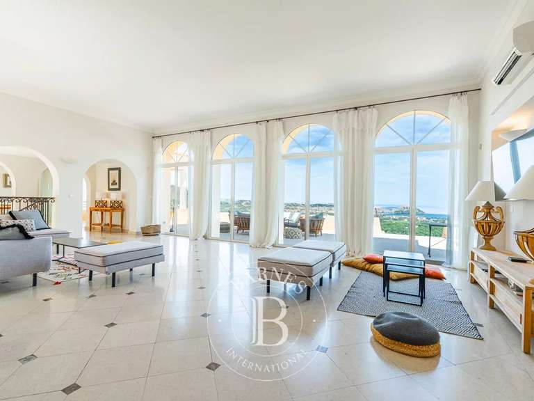 Villa with Sea view Calvi - 5 bedrooms - 300m²
