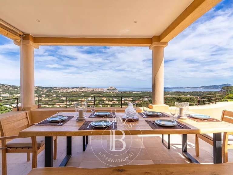 Villa with Sea view Calvi - 5 bedrooms - 300m²