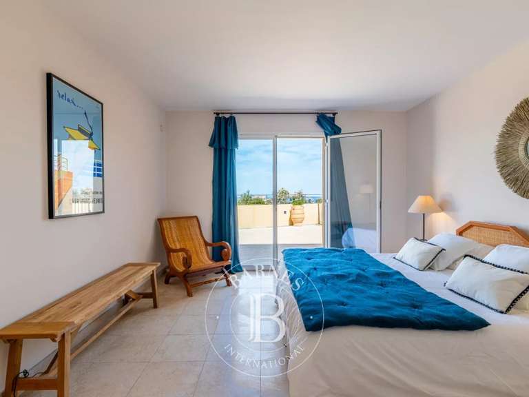 Villa with Sea view Calvi - 5 bedrooms - 300m²