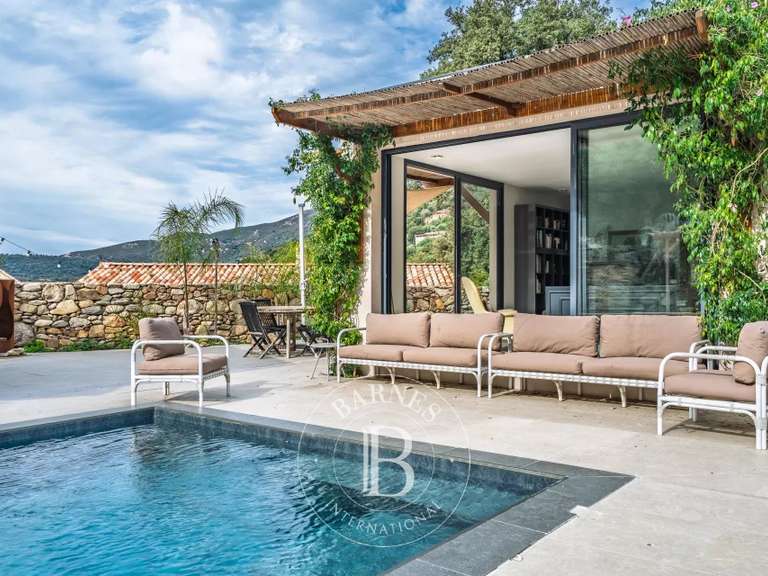 Villa Calvi - 5 chambres - 205m²