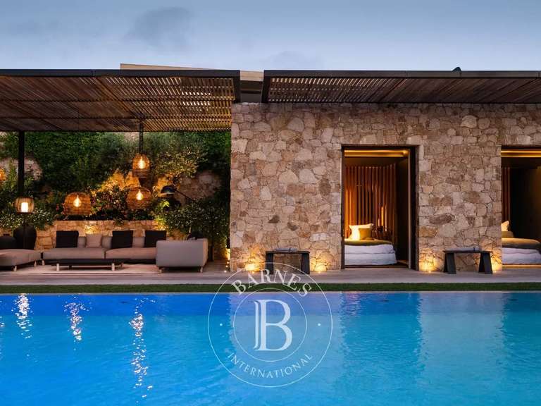 Villa Calvi - 8 chambres - 470m²