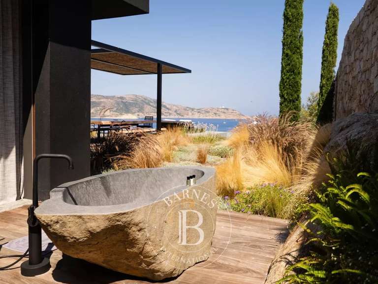 Villa Calvi - 8 chambres - 470m²