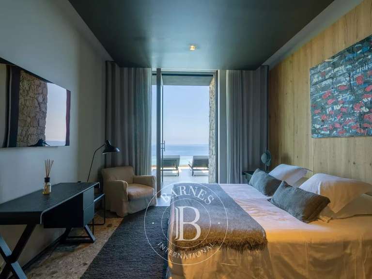 Villa Calvi - 8 bedrooms - 470m²