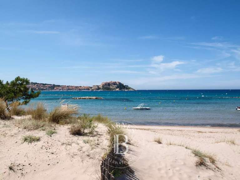 Villa Calvi - 4 chambres - 198m²