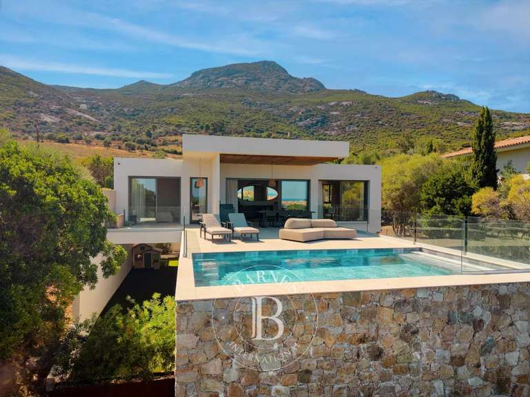 Villa Calvi - 5 chambres - 273m²