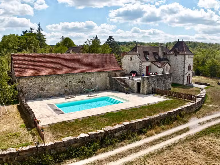 Propriété Calvignac - 5 chambres - 275m²