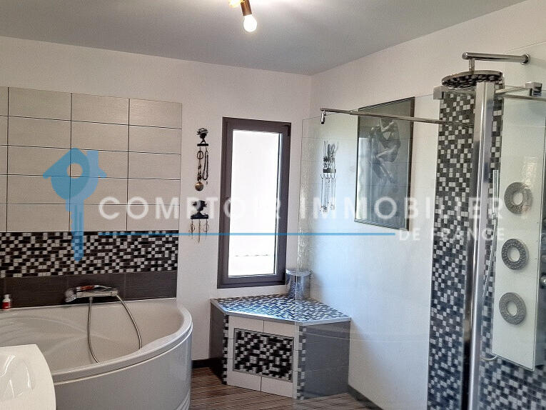 Maison Calvisson - 4 chambres - 214m²