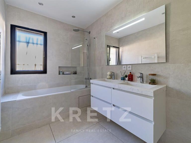House Calvisson - 4 bedrooms - 210m²