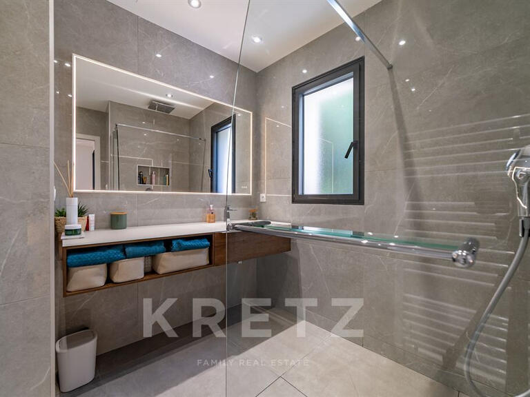House Calvisson - 4 bedrooms - 210m²