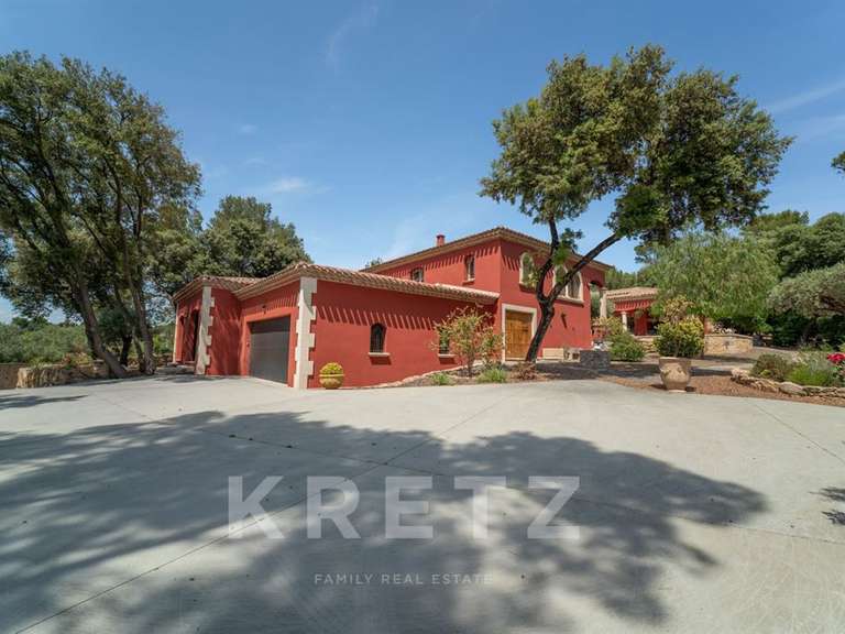 House Calvisson - 5 bedrooms - 350m²