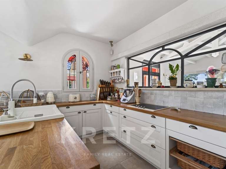 Maison Calvisson - 5 chambres - 350m²