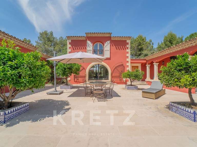 House Calvisson - 5 bedrooms - 350m²