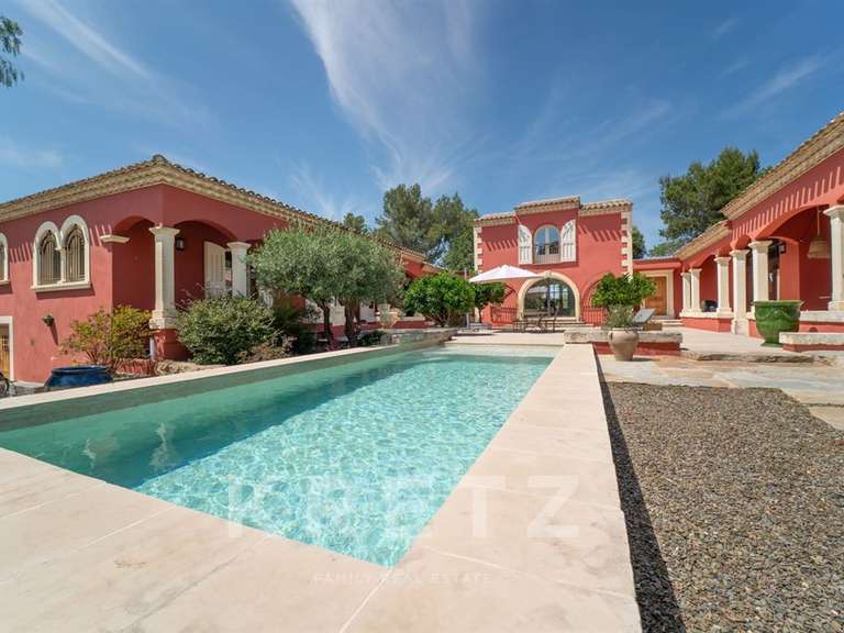 House Calvisson - 5 bedrooms - 350m²