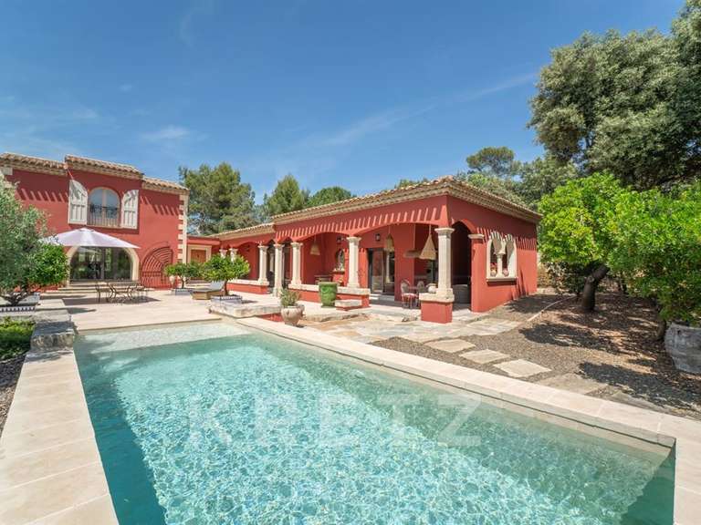 House Calvisson - 5 bedrooms - 350m²